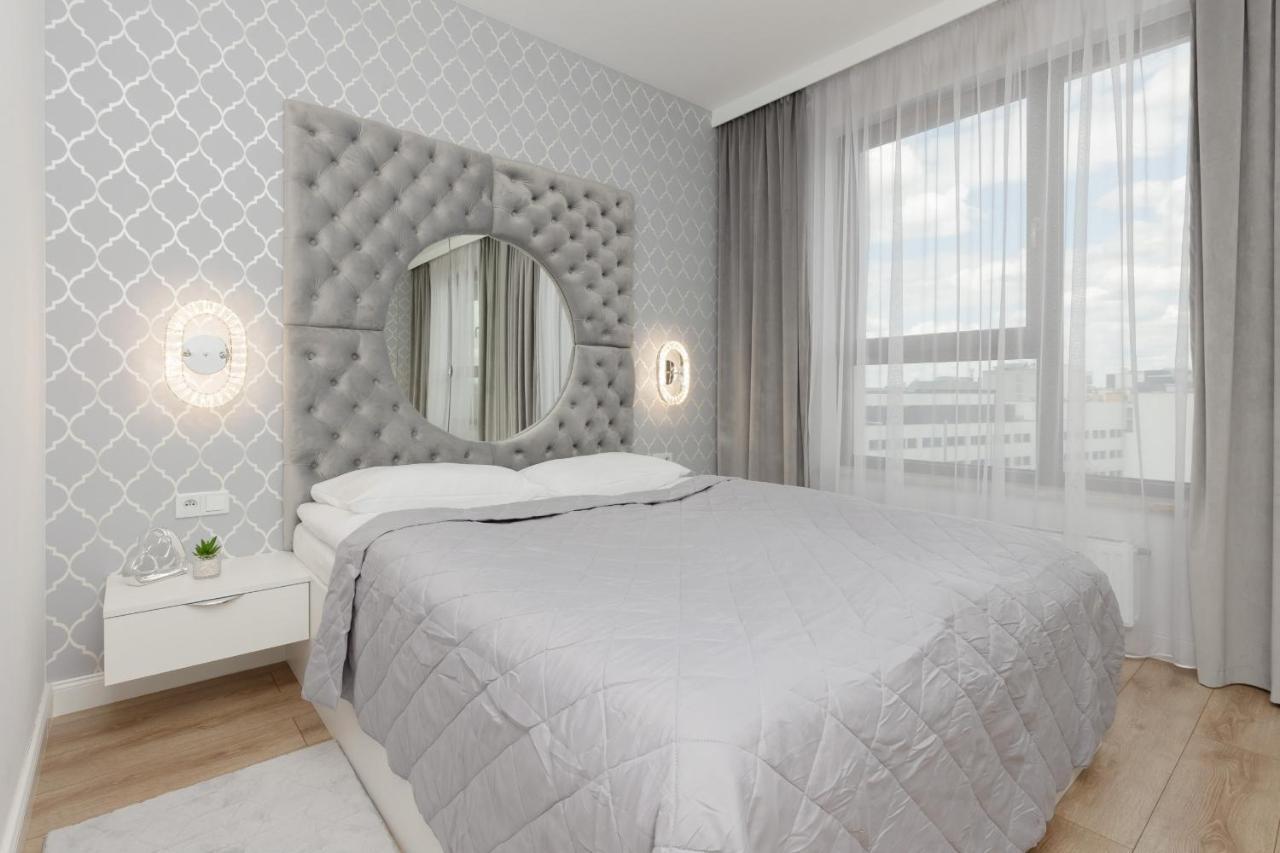 Cosy Apartment On Wola Goleszowska By Noclegi Renters Варшава Екстер'єр фото